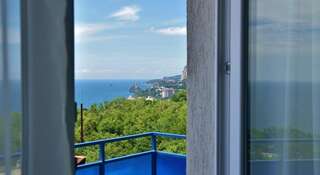 Гостевой дом Вилла Аква Вита Алупка 2-Х МЕСТНЫЙ НОМЕР С ОДНОЙ ИЛИ ДВУМЯ КРОВАТЯМИ И ВИДОМ НА МОРЕ-5